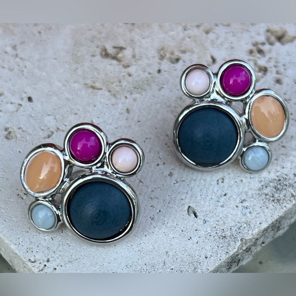 FUN Colorful Cluster Stud Earrings